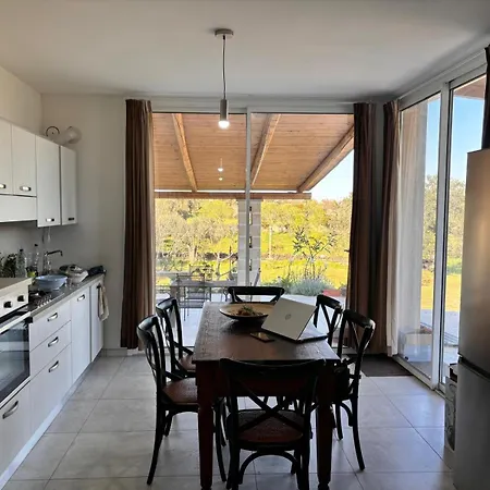 Maresca - Countryside House In *
